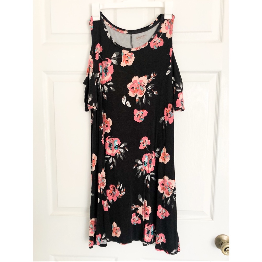 Floral peep shoulder dress